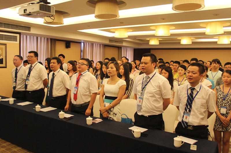 堅(jiān)定信心，謀劃全年——新思路召開六月工作總