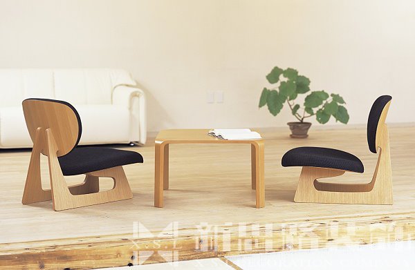 記?。》孔忧f不要這樣裝！